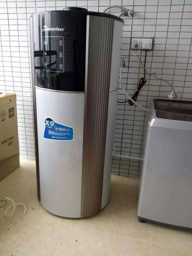 空气能热水器